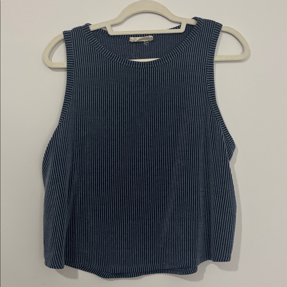 Sleeveless Navy Blue Ribbed Top